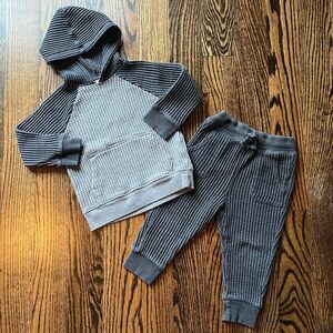 Cat & Jack Toddler Boy Waffle Set (2T)